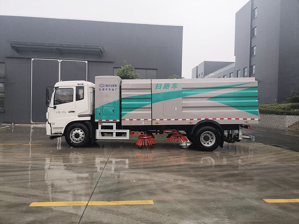 CL5180TSLBEV天錦純電動(dòng)掃路車